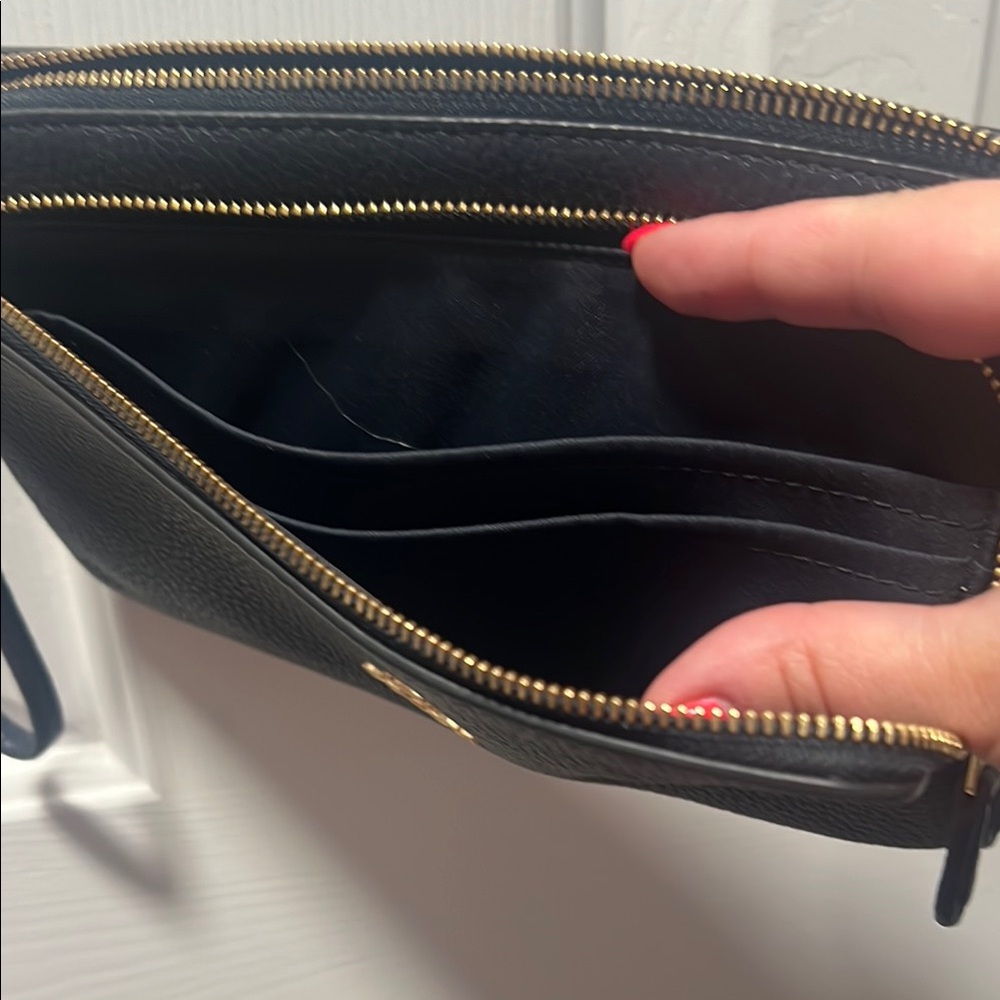 Coach Navy Pebbled Leather Clutch with Gold Hardware - Picture 3 of 5